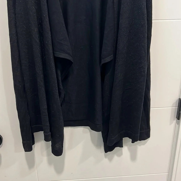 Lily Morgan black sparkly cardigan size medium - Picture 4 of 8